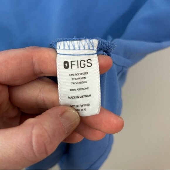 Figs Texhnical Collection Women's Casma Blue V-Neck Scrub T-Shirt Top Size Small - Picture 3 of 5